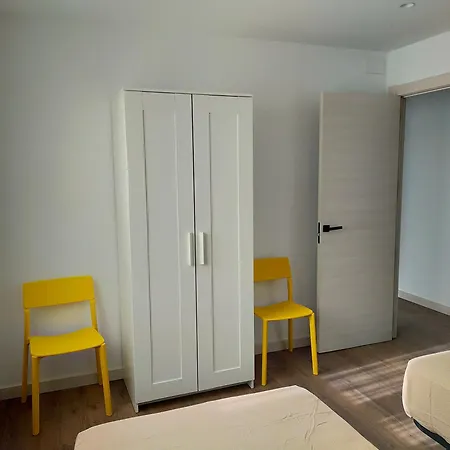 Pisos Turisticos 3m شقة *