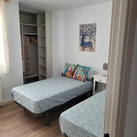 Pisos Turisticos 3m Apartment San Andres del Rabanedo